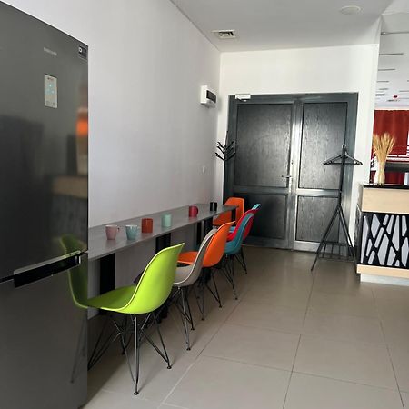 Hostel Fuchs วอร์ซอ ภายนอก รูปภาพ