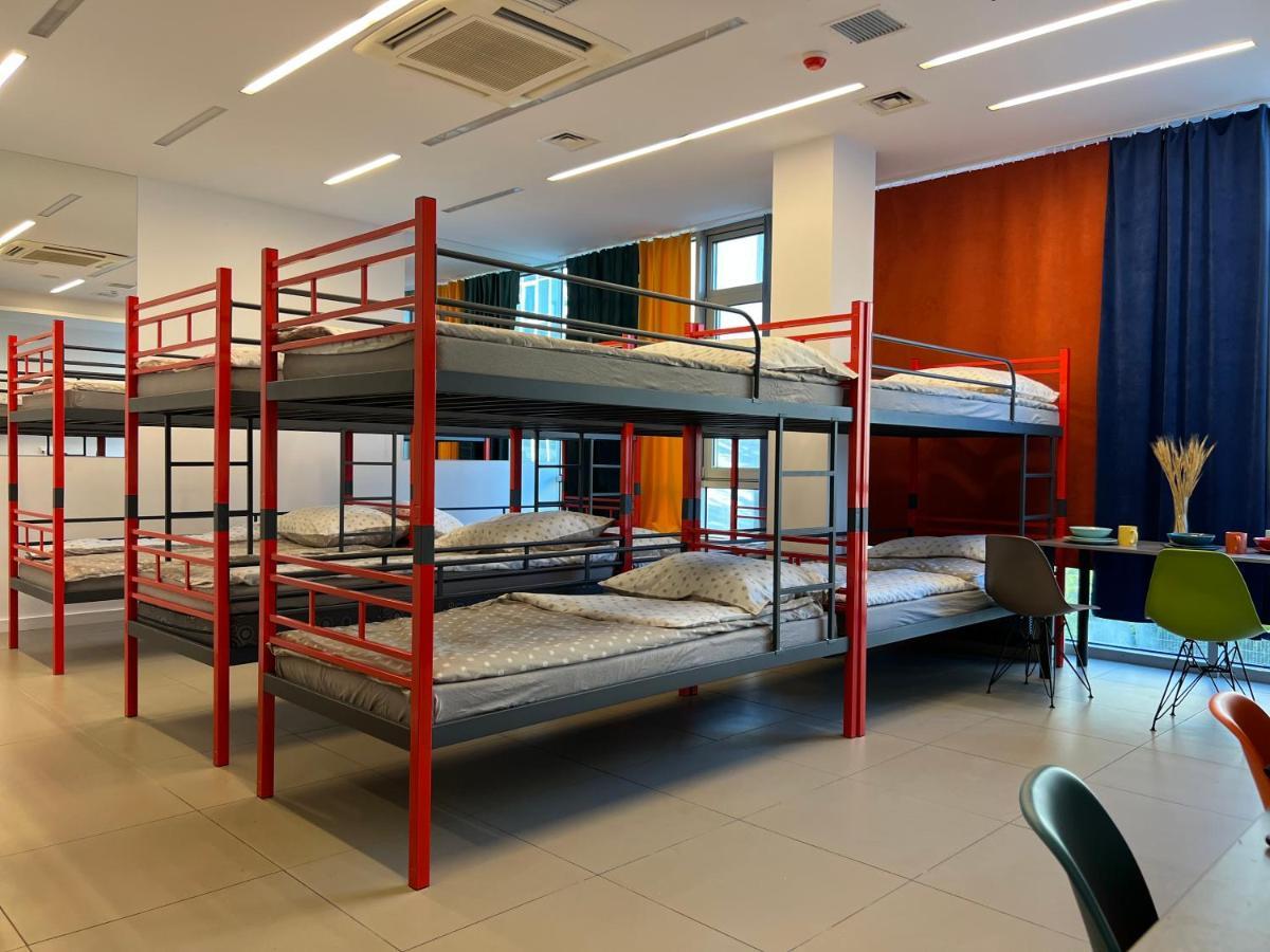 Hostel Fuchs วอร์ซอ ภายนอก รูปภาพ