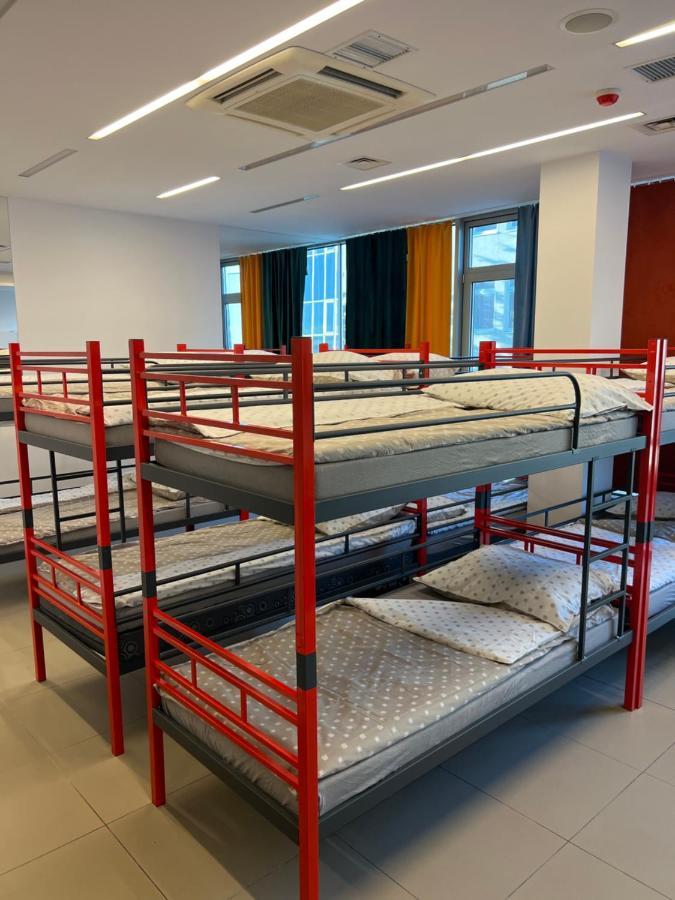 Hostel Fuchs วอร์ซอ ภายนอก รูปภาพ